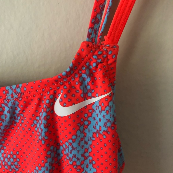 COPY - Nike HydraStrong Spiderback 1-Piece Swimsuit Size 10 - Picture 7 of 10